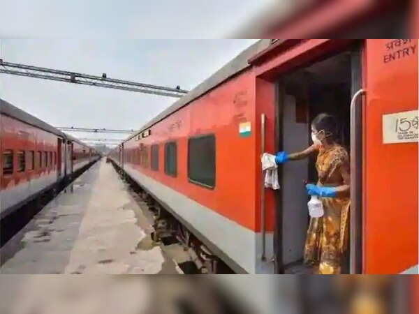 Special Trains: यूपी-बिहार के लोगों के लिए रेलवे का तोहफा, 5 नवंबर से चलेंगी ये स्पेशल ट्रेनें