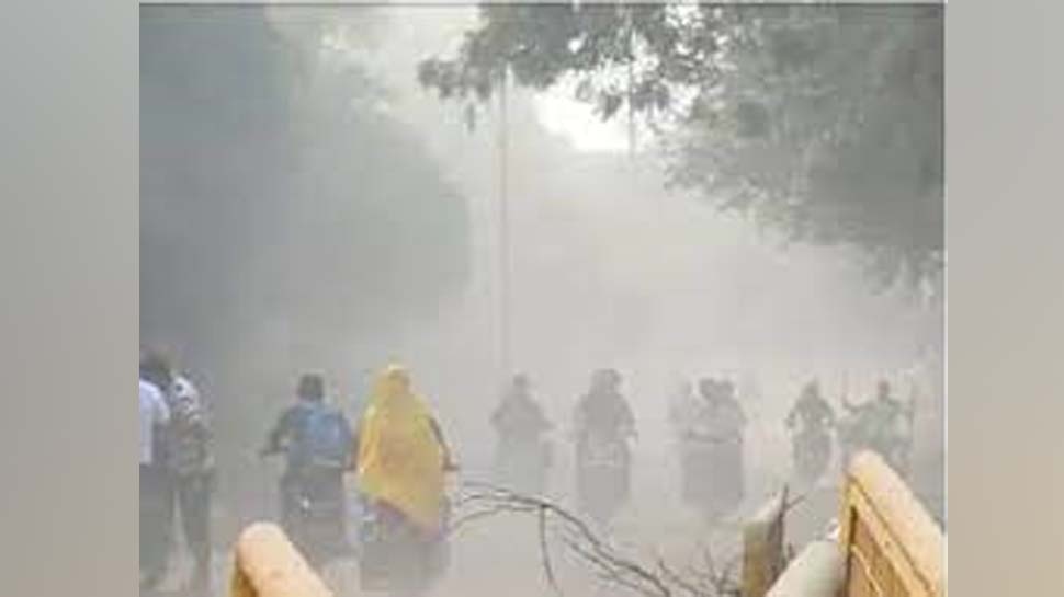 air pollution increased in madhya pradesh poisoned gwalior 332 air quality  index mpap | जहरीली हुई MP के इस शहर की हवा, 332 पर AQI, खराब स्थिति में  पहुंचा वायु प्रदूषण का