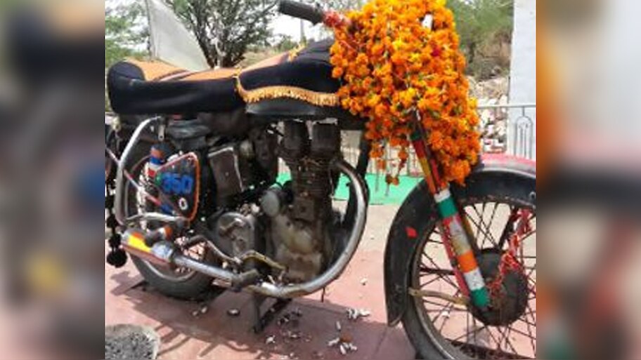 Bullet Baba Temple of Rajasthan: Bullet is worshiped here, story is ...