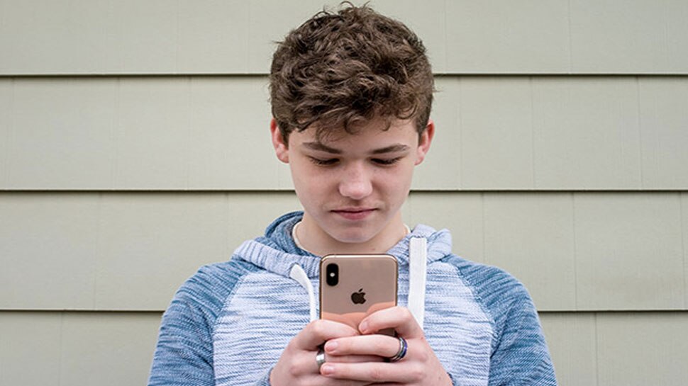 Apple New Safety Feature on iMessage App Parents to Receive Info if