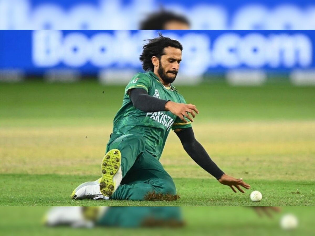 Hasan Ali के सपोर्ट में आए पाकिस्तानी दिग्गज, कहा- 'कोई जानबूझकर कैच नहीं छोड़ता'