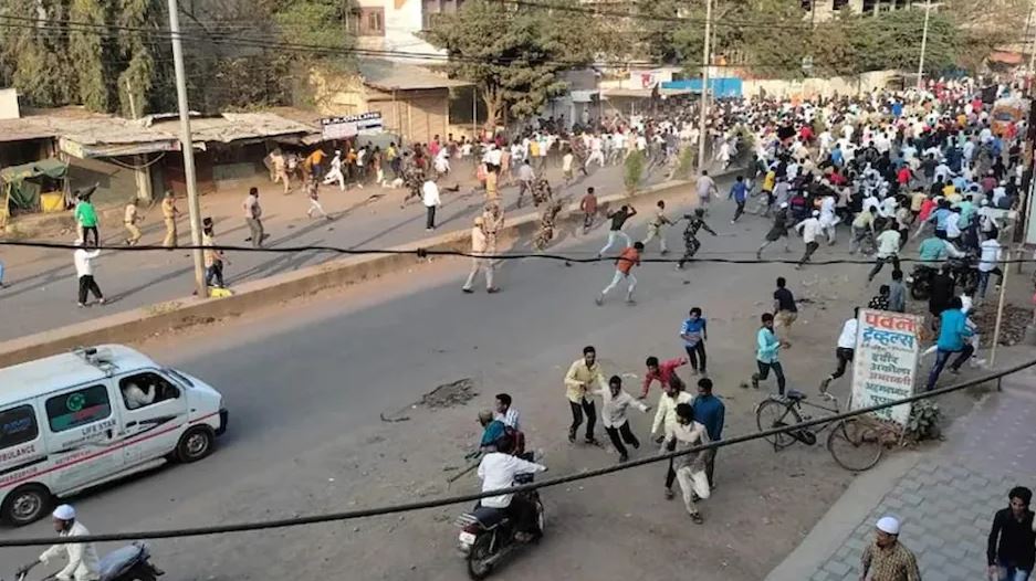 आखिर त्रिपुरा में ऐसा क्या हुआ, जिससे महाराष्ट्र में भड़क रही हिंसा, जानिए बांग्लादेश कनेक्शन भी