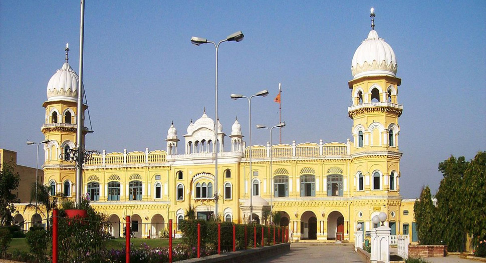 Nankana Sahib जाएंगे सिख तीर्थयात्री; Pakistan हाई कमीशन ने जारी किए कई हज़ार वीज़ा Nankana Sahib जाएंगे सिख तीर्थयात्री; Pakistan हाई कमीशन ने जारी किए कई हज़ार वीज़ा