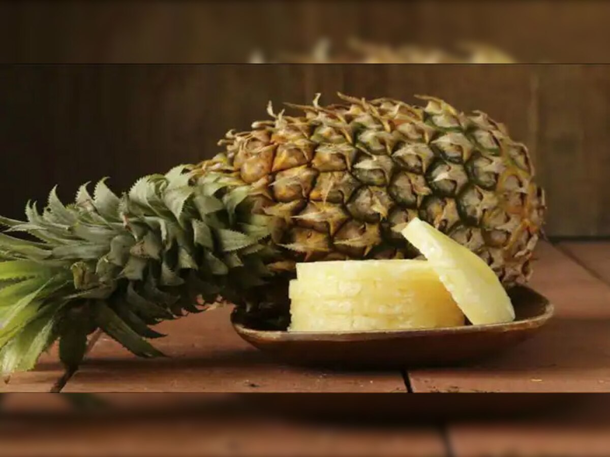 Pineapple Benefits: अनानास के फायदे जान कर रह जाएंगे हैरान; इन बीमारियों में है फायदेमंद