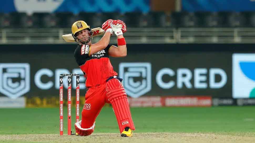 IPL 2022 Mega Auction में डिविलियर्स के जैसे धाकड़ इन बल्लेबाजों को खरीदेगी RCB! एक झटके में बदल देते हैं मैच