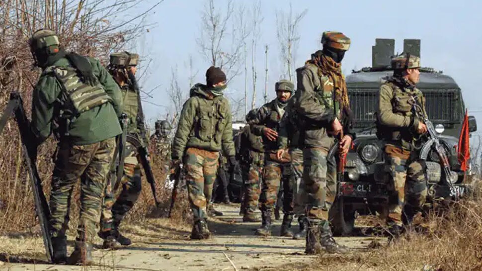 जम्मू कश्मीर में घुसपैठ की फिराक में अल बदर के आतंकी, कर रहे इस मौके का इंतजार
