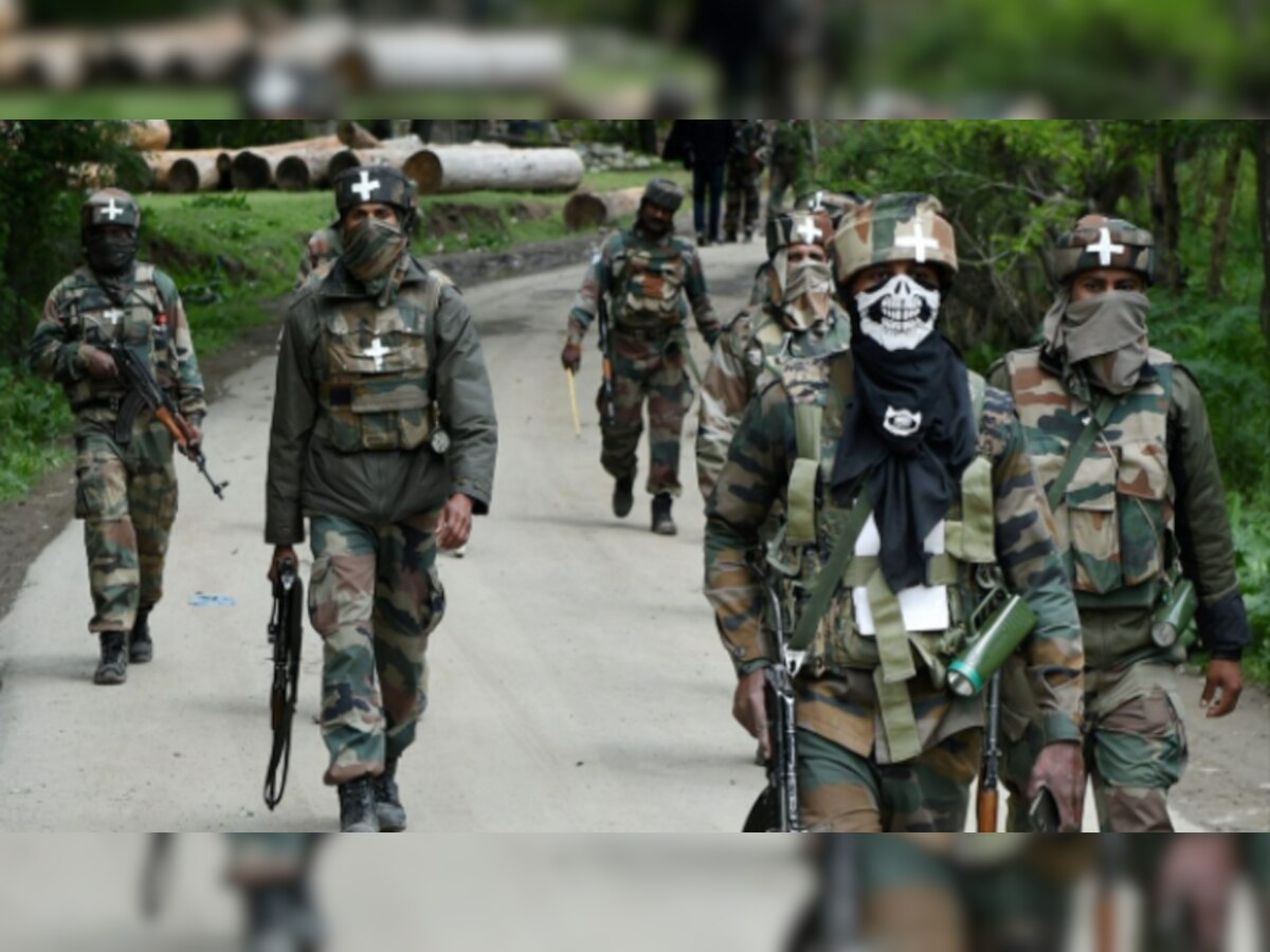 पुलवामा में लश्कर-ए-तैयबा के नेटवर्क का खुलासा, आतंकियों के 5 सहयोगी गिरफ्तार
