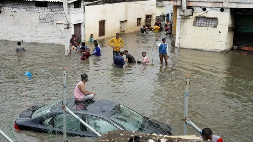 Flodd situation andhra pradesh, ysr chief and cm jagan mohan reddy took ...