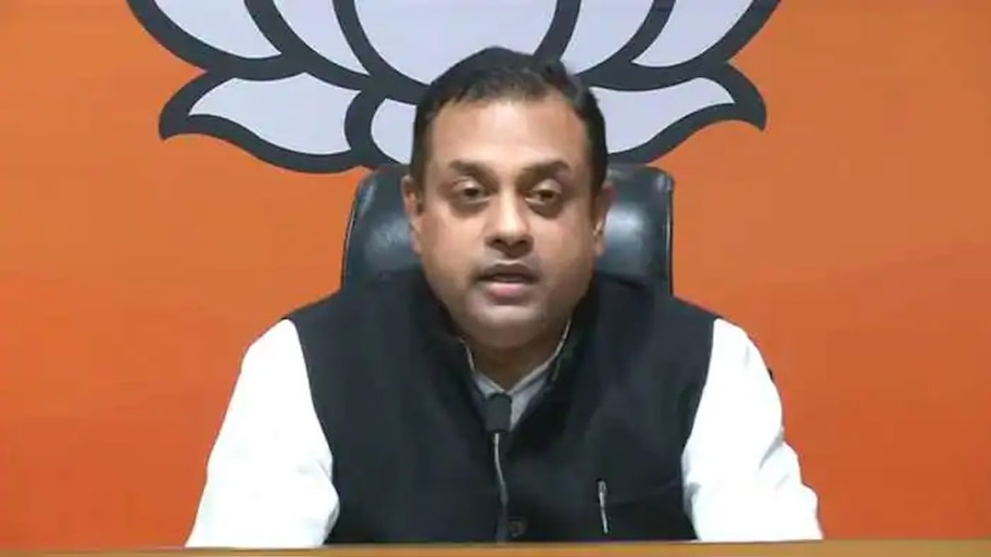 दिल्ली की अदालत का आदेश, संबित पात्रा के खिलाफ़ दर्ज हो FIR; जानें क्या है पूरा मामला