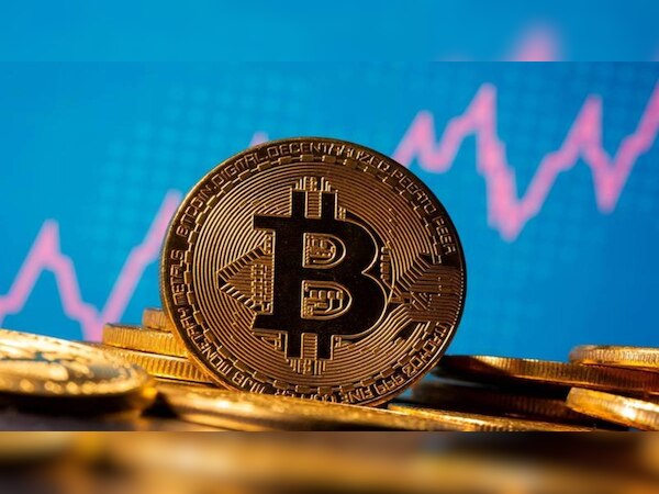 केंद्र के फैसले से दुनियाभर की क्रिप्टोकरेंसी में आई भारी गिरावट, जानिए कहां तक पहुंच गई Bitcoin की कीमत
