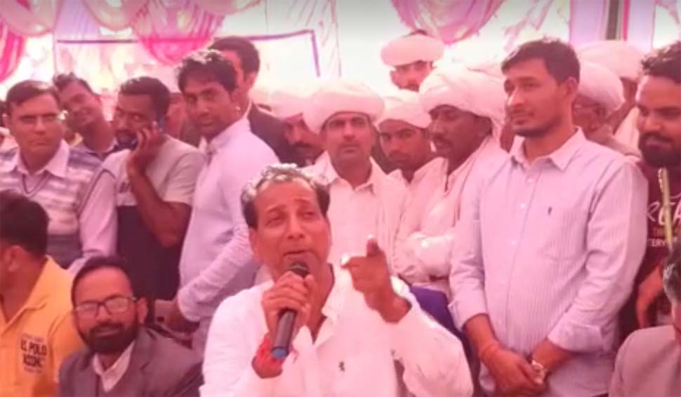 मंत्री जी बोले- 'Hema Malini नहीं Katrina Kaif के गालों जैसी होनी चाहिए सड़कें', VIDEO मंत्री जी बोले- 'Hema Malini नहीं Katrina Kaif के गालों जैसी होनी चाहिए सड़कें', VIDEO