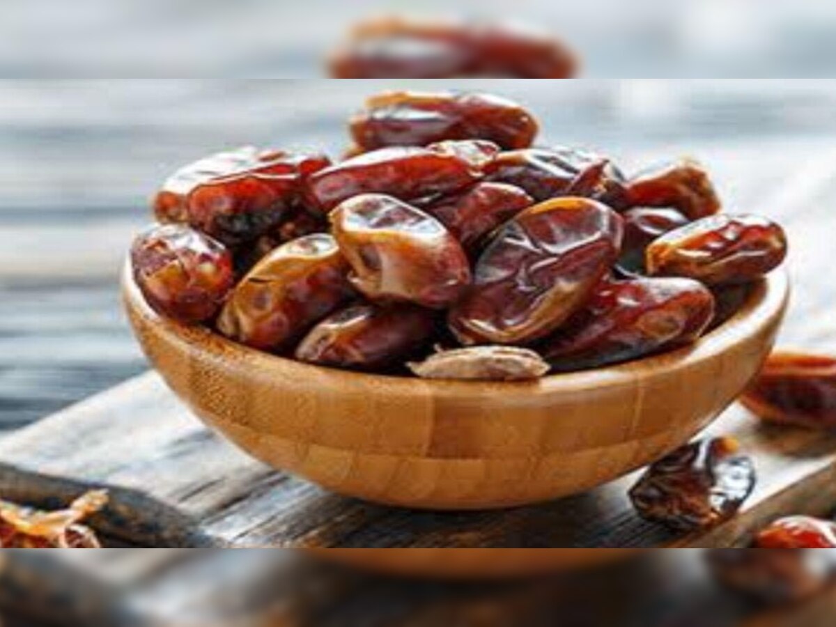 side effects of dates khajur dry fruit अगर आपको है ये बीमारी तो भूल