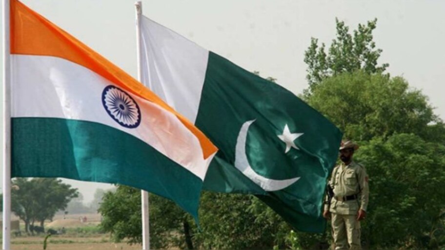 26/11 हमले के दोषियों पर पाकिस्तान ने क्या कर्रवाई की; IND ने PAK उच्चायोग को किया तलब
