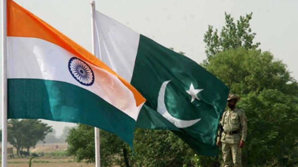 26/11 हमले के दोषियों पर पाकिस्तान ने क्या कर्रवाई की; IND ने PAK उच्चायोग को किया तलब 26/11 हमले के दोषियों पर पाकिस्तान ने क्या कर्रवाई की; IND ने PAK उच्चायोग को किया तलब