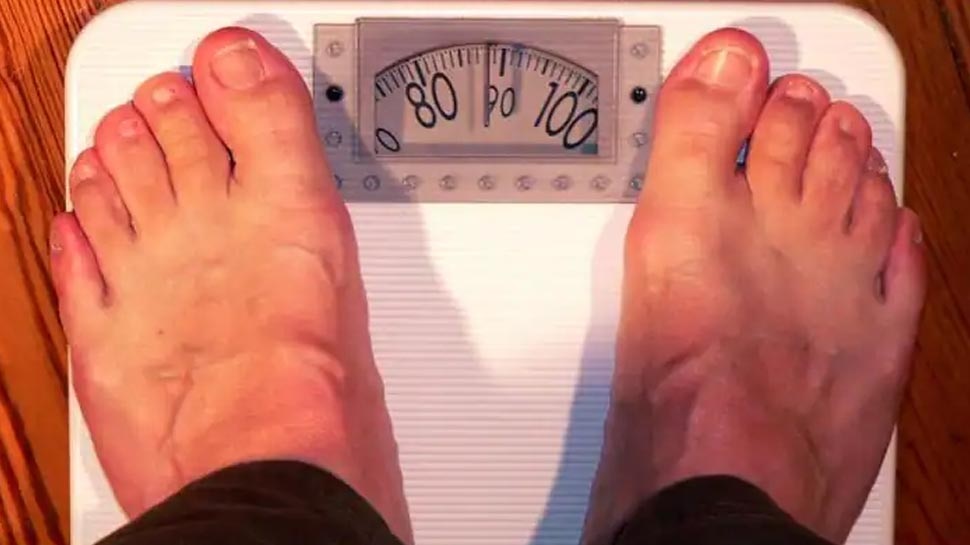 Obesity: जानलेवा हो सकता है इस तरह बढ़ता वजन, बढ़ जाएगा इन गंभीर बीमारियों का खतरा