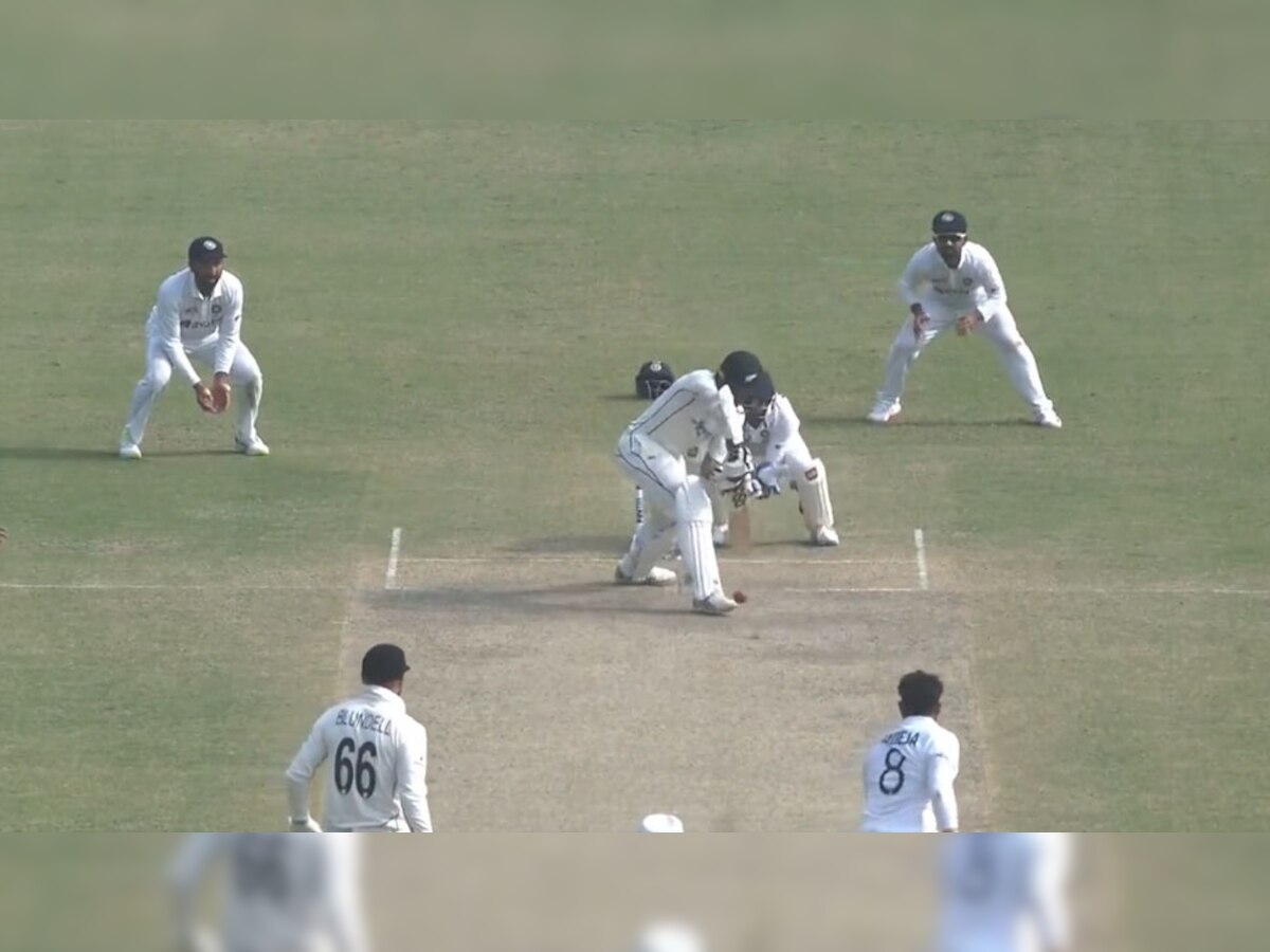 Ravindra Jadeja की मिस्ट्री बॉल पर फंसा भारतीय मूल का ये बल्लेबाज, सीधी विकेट में लगी गेंद