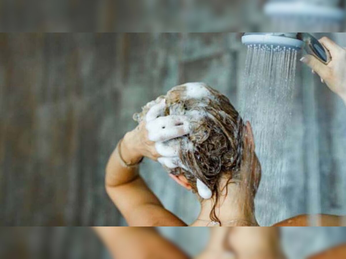 Hair Problems:बार-बार शैम्पू करने की आपकी आदत हो सकती है खतरनाक, भूल से भी न करें ये गलती