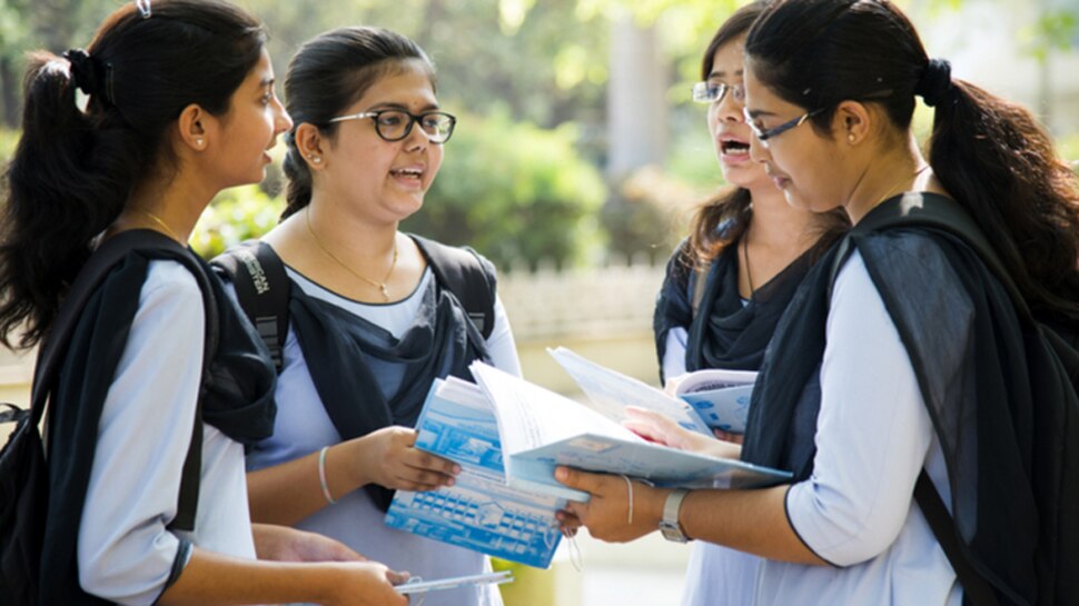 CBSE Board 12th Exams 2022: प्राइवेट स्टूडेंट्स के लिए सीबीएसई ने की बड़ी घोषणा, एग्जाम के लिए करना होगा रजिस्ट्रेशन