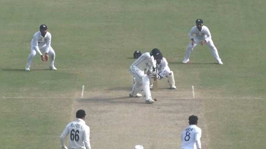 Ind Vs NZ: भारतीय मूल के खिलाड़ी ने ही फेरा भारत की जीत पर पानी, जानिए कौन हैं रचिन रवींद्र