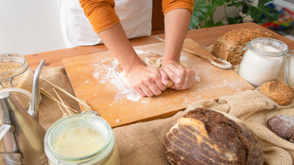 ब्रेड बनाने का बिजनेस कर सकता है मालामाल