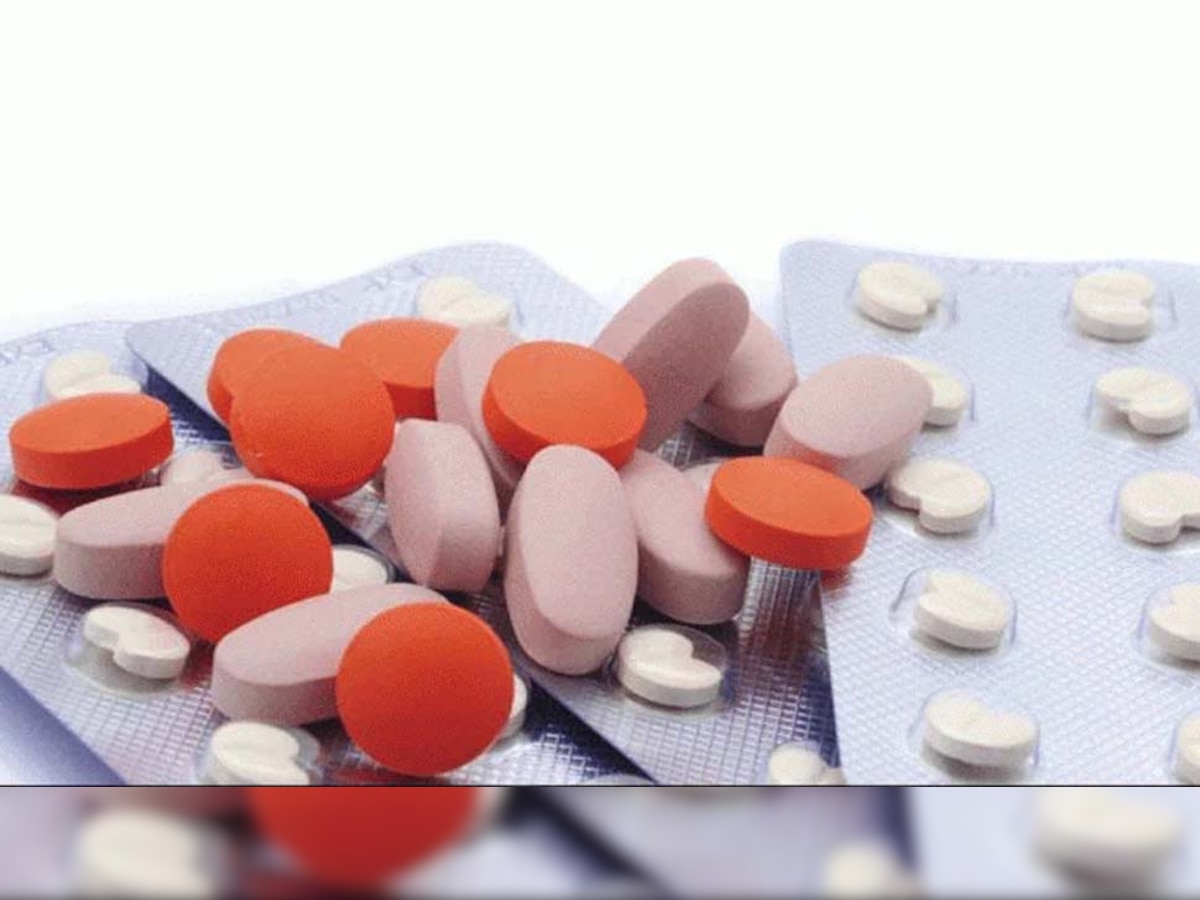 Multivitamin Side Effects having too many multivitamin tablets bad for