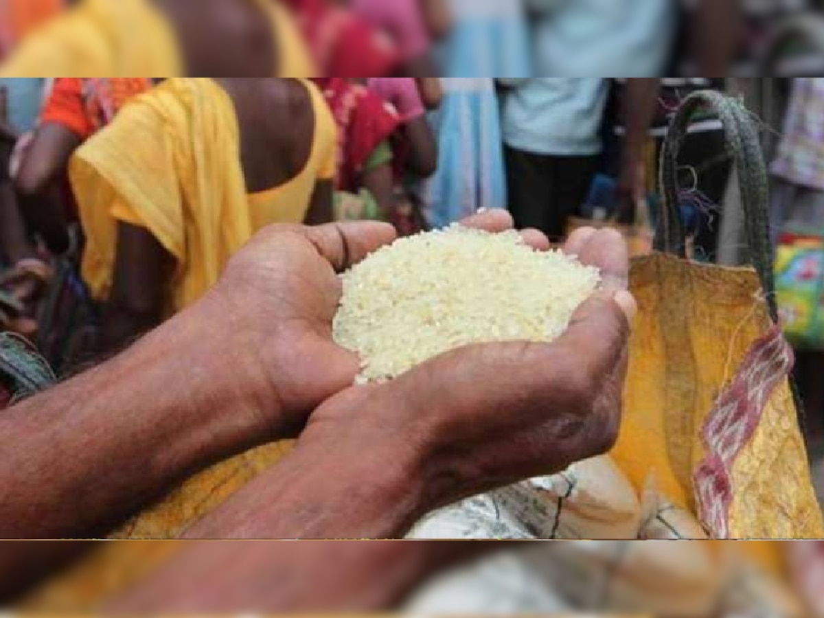 UP Free Ration: खुशखबरी! योगी सरकार का तोहफा, आज से अनाज के साथ मिलेगा बहुत कुछ फ्री, जानें डिटेल