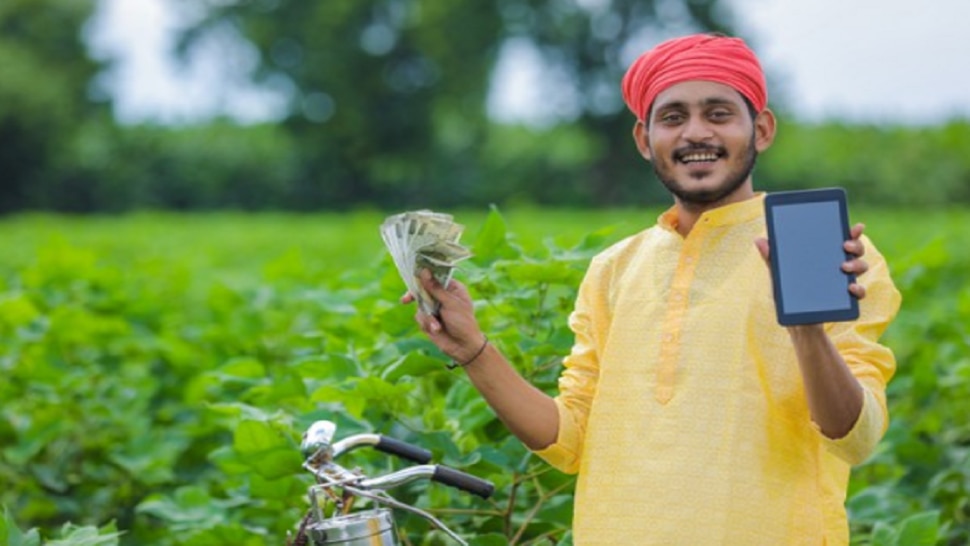 PM Kisan: खुशखबरी! इस दिन किसानों के खाते में आएंगे 4,000 रुपये, तुरंत लिस्ट में चेक करें अपना नाम