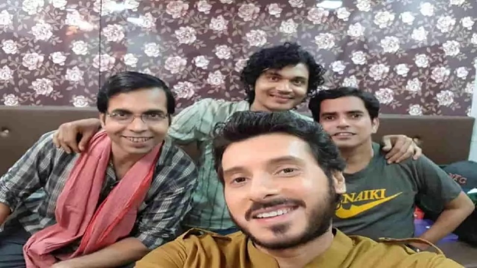 'मिर्जापुर' के फेमस एक्टर की हुई अचानक मौत, फैंस को लगा गहरा सदमा!