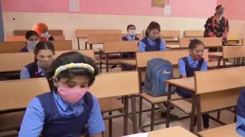 बच्चे मन के सच्चे: 1800 स्कूलों के 3 लाख बच्चे बताएंगे, मम्मी-पापा ने वैक्सीन लगवाई या नहीं