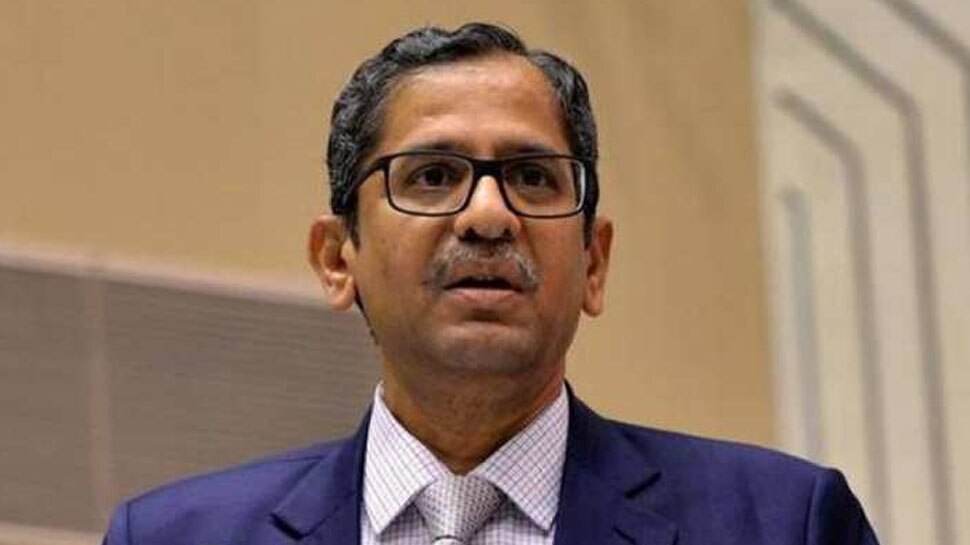 'कोर्ट में आने का विकल्प हो आखिरी', महाभारत का जिक्र कर CJI ने दी ये नसीहत