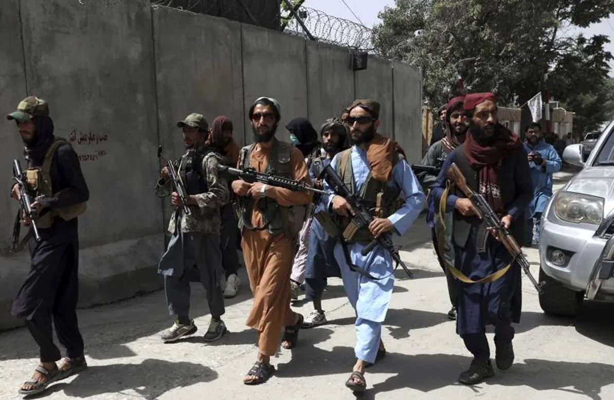 फेसबुक पर की आलोचना तो तालिबान ने ले ली अफगान युवक की जान
