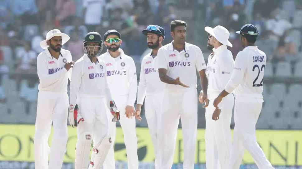 IND vs NZ: मुंबई टेस्ट में जीत की ओर बढ़ी टीम इंडिया, चौथे दिन 5 विकट की जरूरत