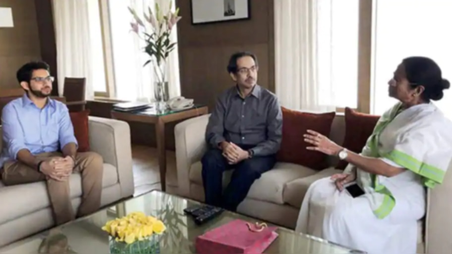ममता के कांग्रेस मुक्त विपक्षी गठबंधन प्लान से विशसेना ने किया किनारा, बताया खतरनाक!