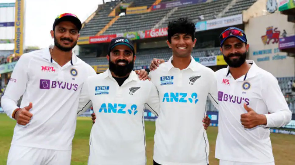 भारत-न्यूजीलैंड के 4 प्लेयर्स ने की गजब कलाकारी, एक लाइन में खड़े हुए तो हो गया गजब ‘संयोग’