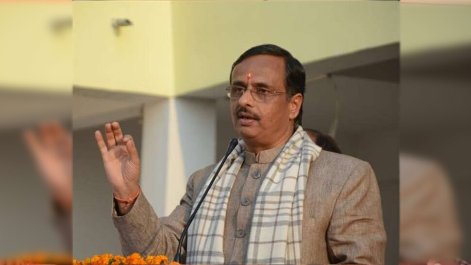 डिप्टी CM दिनेश शर्मा ने सपा पर बोला हमला, कहा- पिछली सरकार में अपहरण बन गया था उद्योग