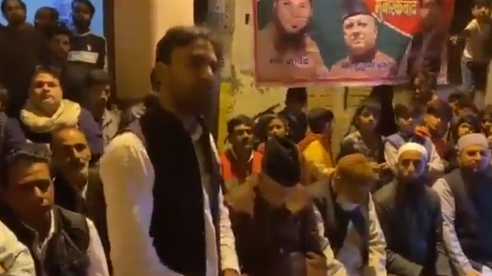 'सरकार आई तो पेशाब से जलवाएंगे चिराग', विवादित बयान देकर फंसे सपा नेता