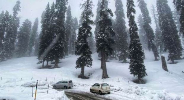 शुरू होने वाला है चिल्लई कालन, जिसके बाद बर्फ में जम जाता है कश्मीर-लद्दाख