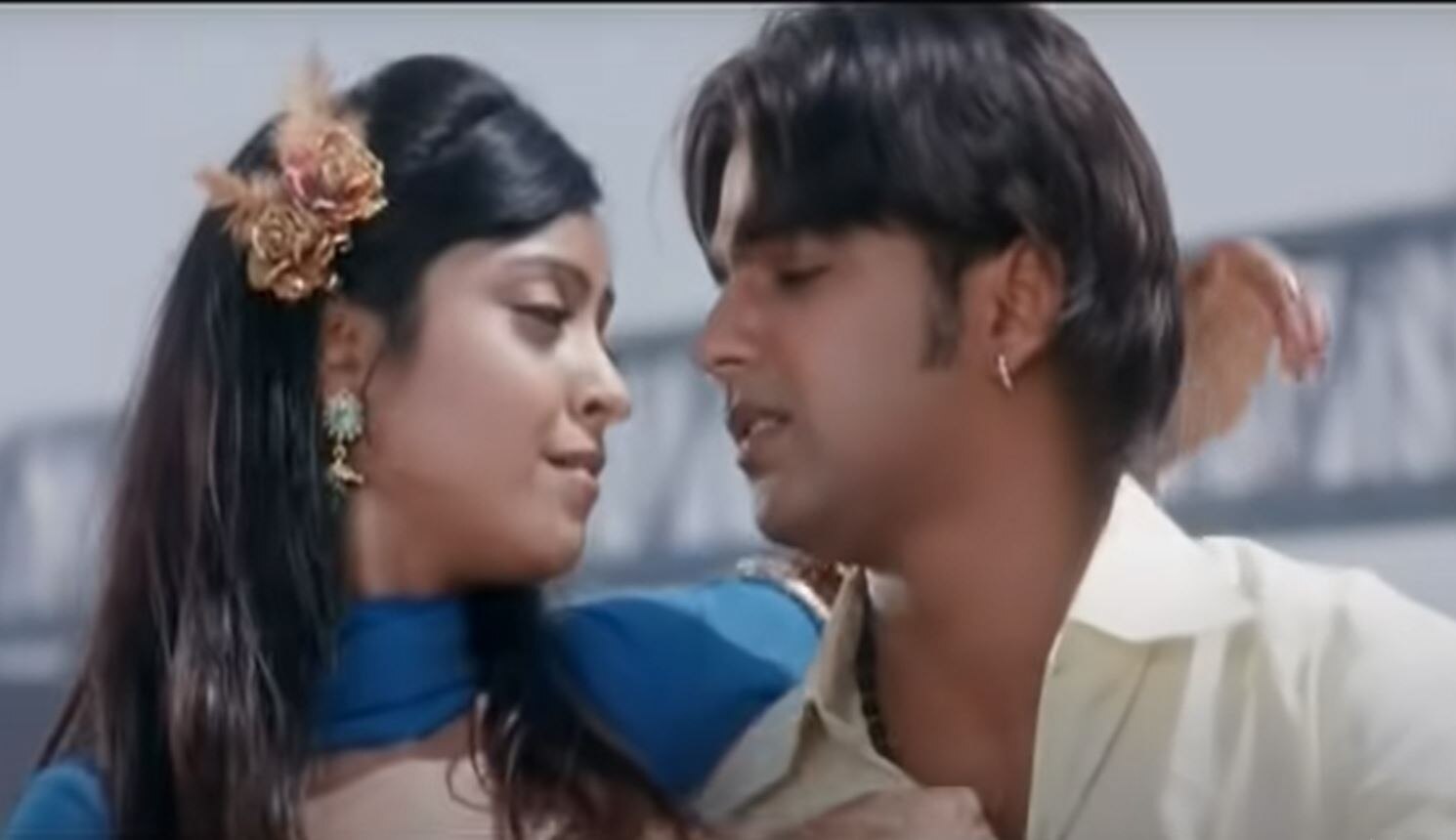 bhaiya ke saali odhaniya wali