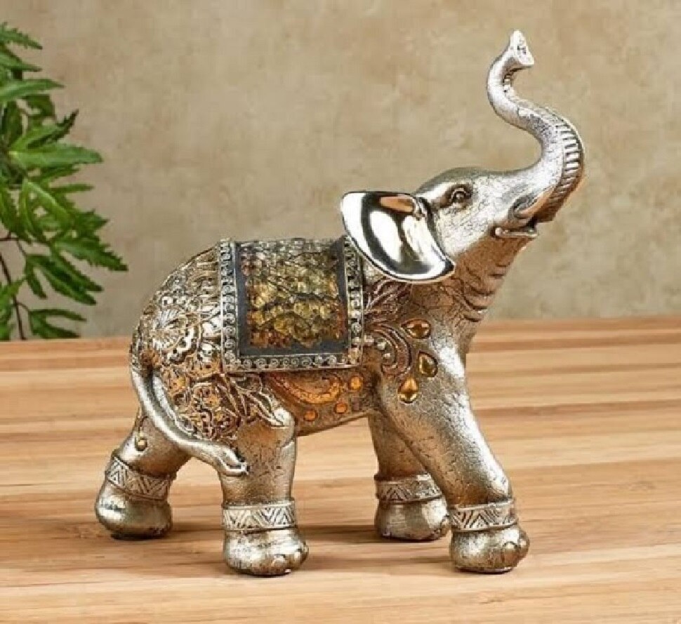 चांदी का हाथी