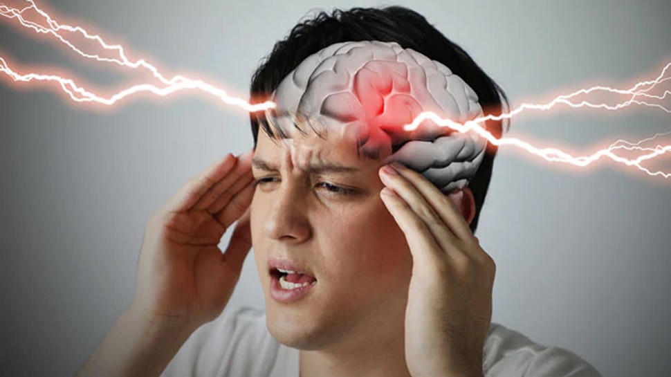 Most brain strokes happen in the bathroom! You will be surprised to know the reason for this | बाथरूम में ही क्यों होते हैं सबसे ज्यादा ब्रेन स्ट्रोक! इसका कारण जान हो
