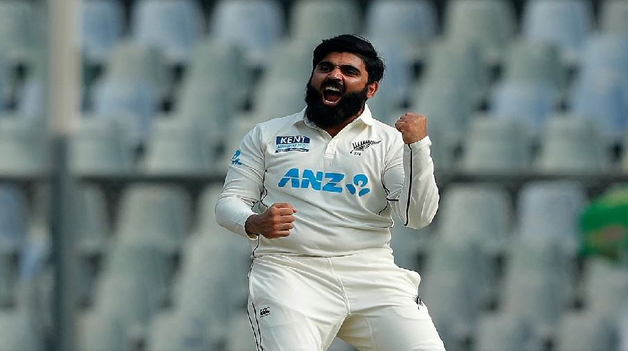 10 विकेट लेकर एजाज ने रचा इतिहास, फिर भी न्यूजीलैंड ने किया बाहर तो हुआ विवाद