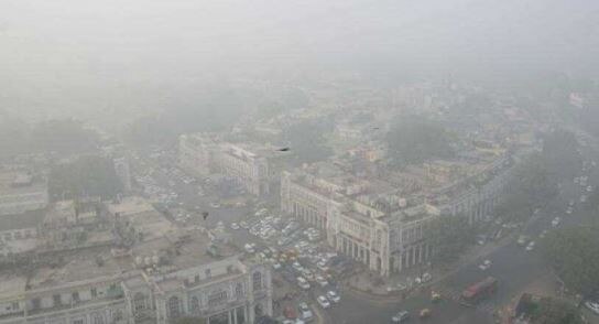 नए साल से पहले गंभीर हुआ दिल्ली-नोएडा का प्रदूषण, जानें क्यों एक्यूआई  570 पहुंच गया