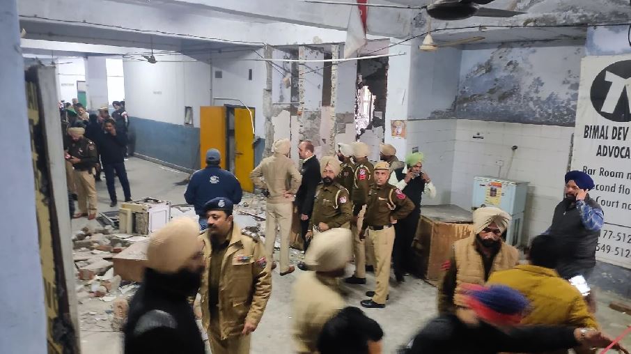 लुधियाना कोर्ट ब्लास्ट का पाकिस्तान से है 'कनेक्शन', पंजाब डीजीपी ने किया बड़ा खुलासा