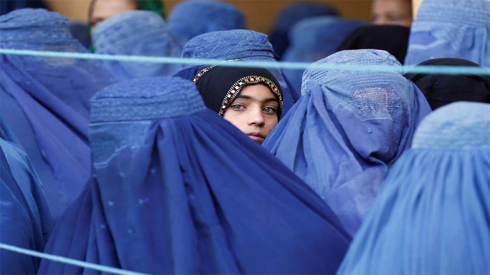 Taliban Issued Decree On Way Of Bathing Of Women Ordered Women Observing Hijab Should Practice 