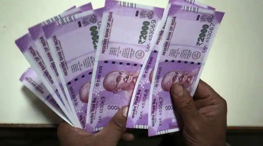 7th Pay Commission: गणतंत्र दिवस से पहले बड़े ऐलान की तैयारी, दोगुनी हो जाएगी कर्मचारियों की सैलरी