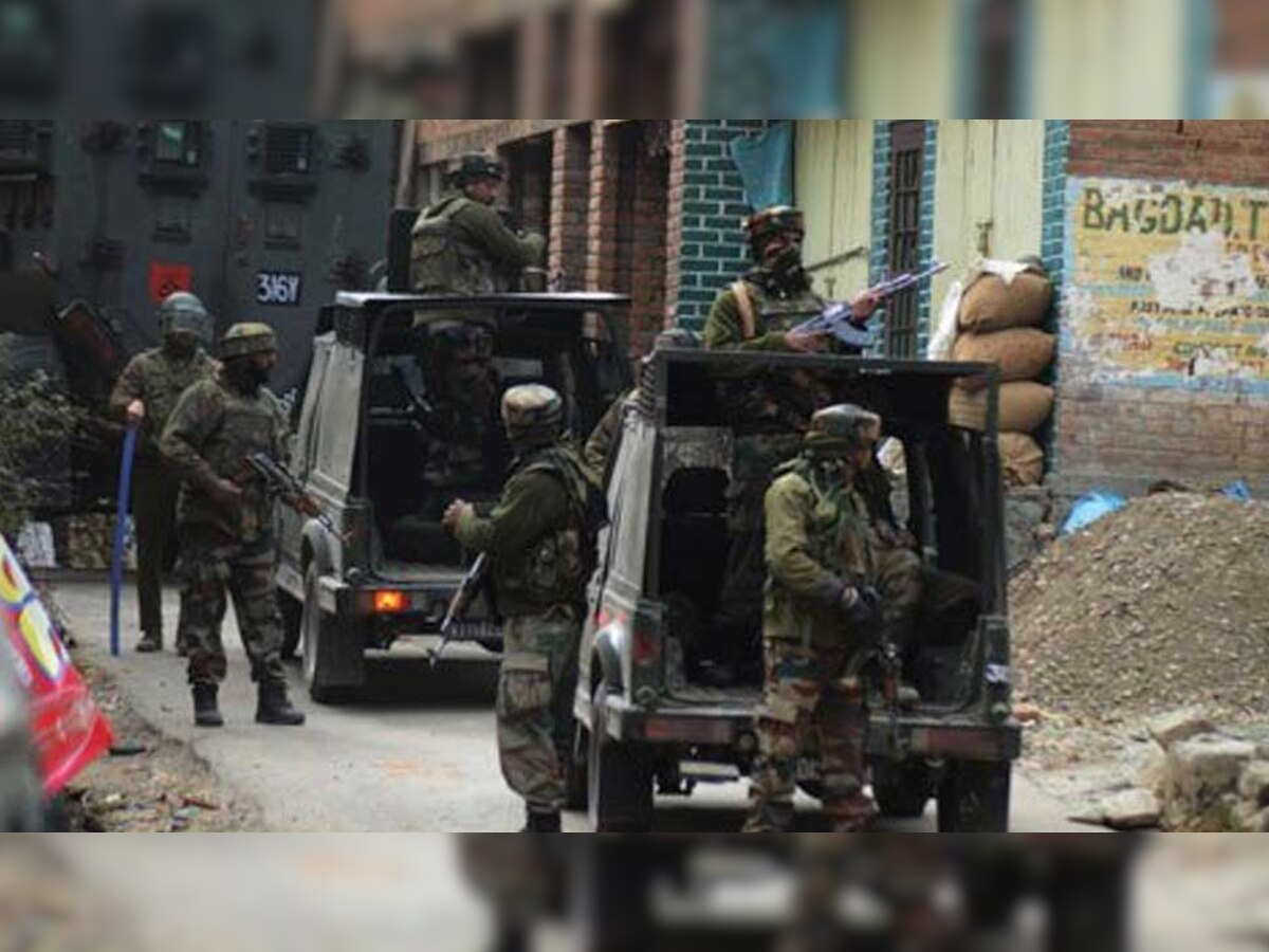 जम्मू-कश्मीर के पुलवामा में एनकाउंटर, जैश-ए-मोहम्मद के तीन आतंकी  ढेर