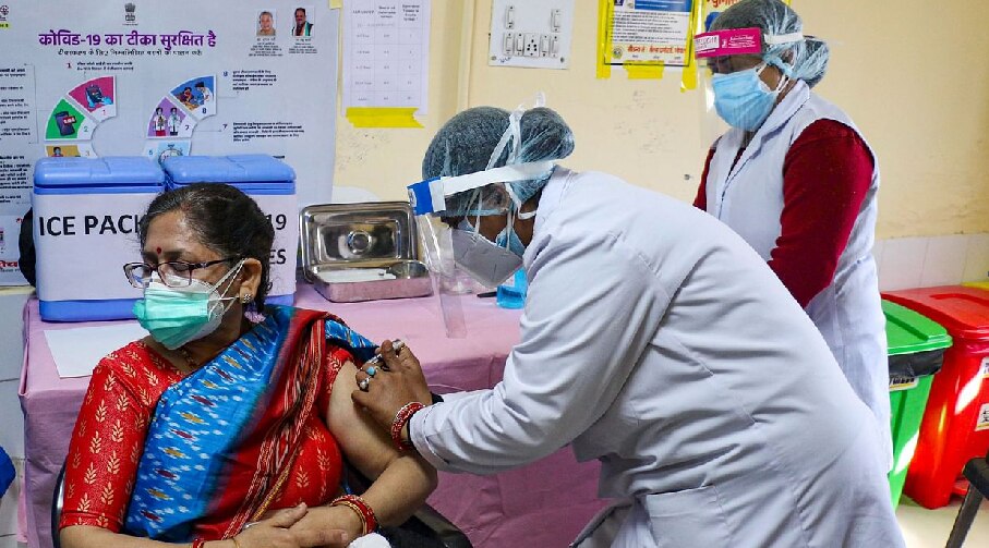 बूस्टर डोज के लिए नहीं कराना होगा नया पंजीकरण, आज से शुरू होगा ऑनलाइन रजिस्ट्रेशन