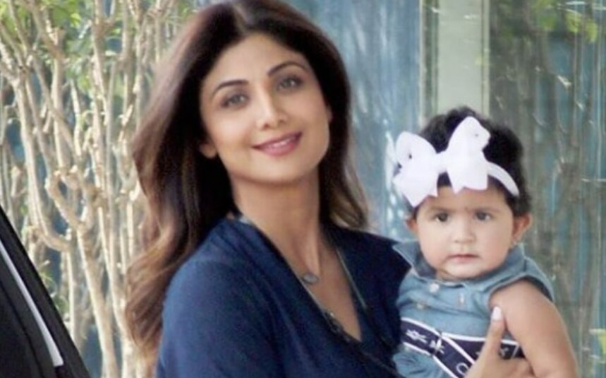 VIDEO: शिल्पा शेट्टी की बेटी ने जीता फैंस का दिल, महज 2 साल की उम्र में सुनाया गायत्री मंत्र