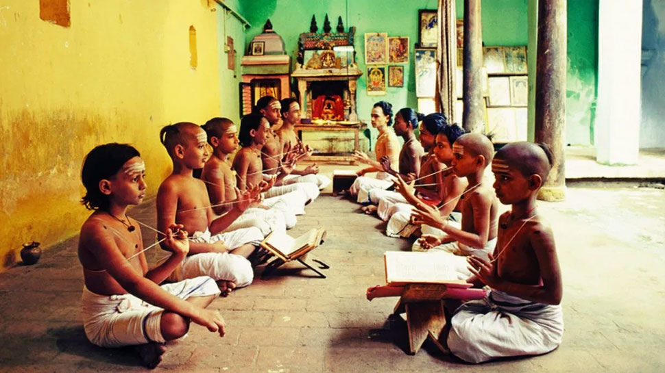 everyone-speaks-in-sanskrit-in-mattur-village-in-karnataka-and-jhiri