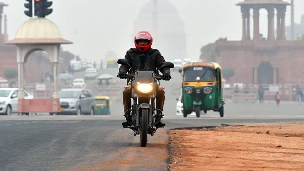 Weather Update: दिल्ली NCR समेत इन राज्यों में अभी सर्दी का कहर रहेगा जारी Weather Update: दिल्ली NCR समेत इन राज्यों में अभी सर्दी का कहर रहेगा जारी